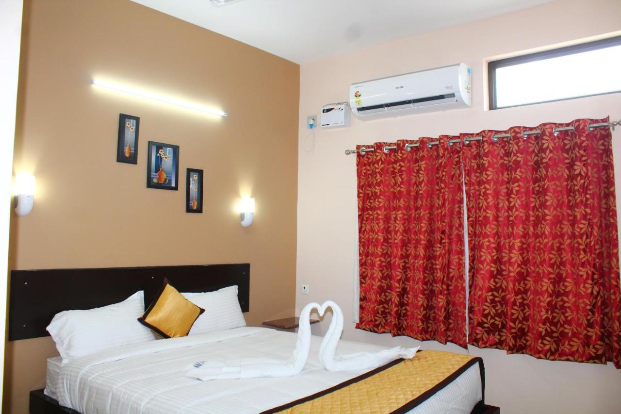 The Chennai Inn Kültér fotó